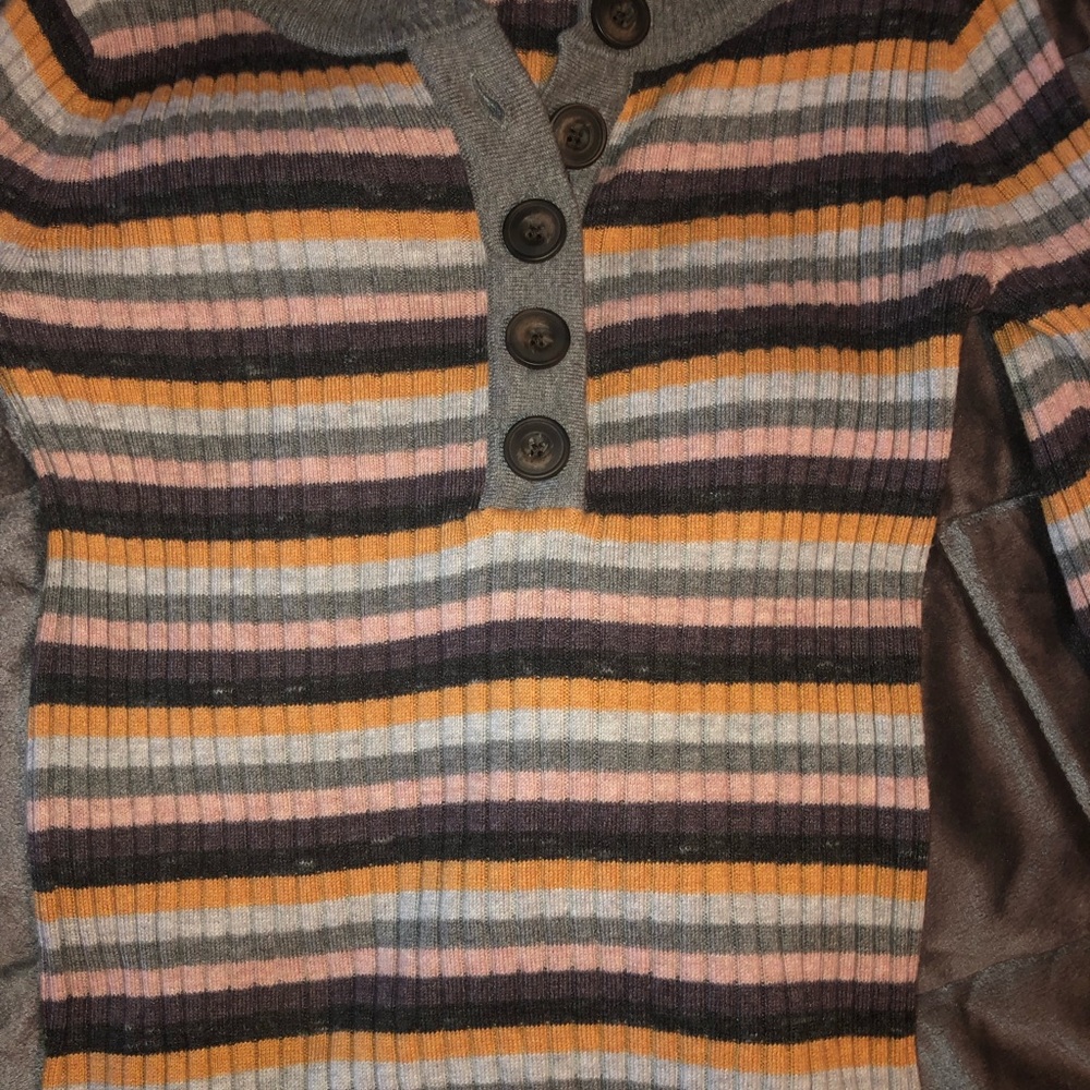 Light sweater - Picture 2 of 2